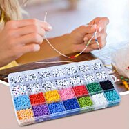 Kreativní sada korálků pro děti - 12 000 kusů s pouzdrem a doplňky, 38 mm
